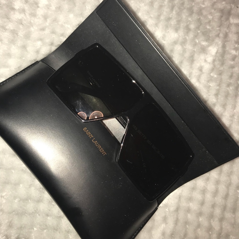 Saint laurant Betty sunglasses